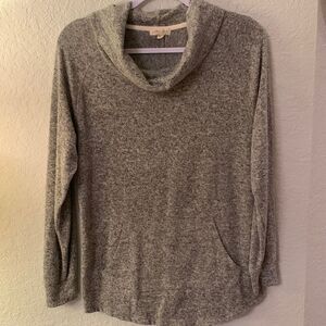 Ultra Flirt Cowl Neck Gray Sweater Size L